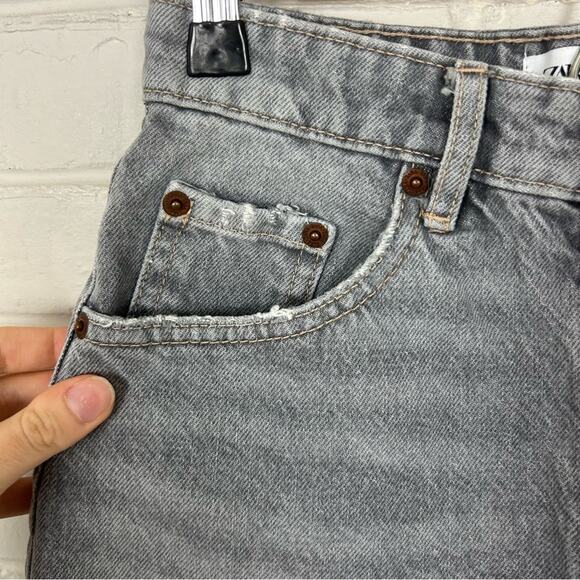 Zara Washed Grey Black Button Fly Distressed Denim Shorts Size 2 - Picture 10 of 12